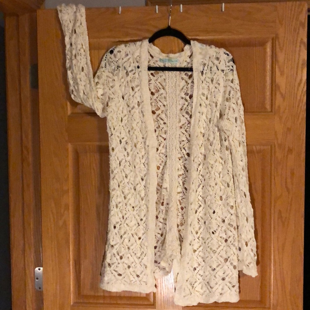 Long sleeve lace-look sweater